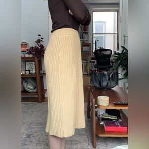 Babaa camel brown ribbed sweater skirt in camel brown